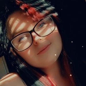 Meet your Posher, Lacey